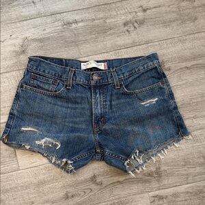 Levi's 514 Blue Frayed Hem Cut Offs/Denim Shorts Sz 32